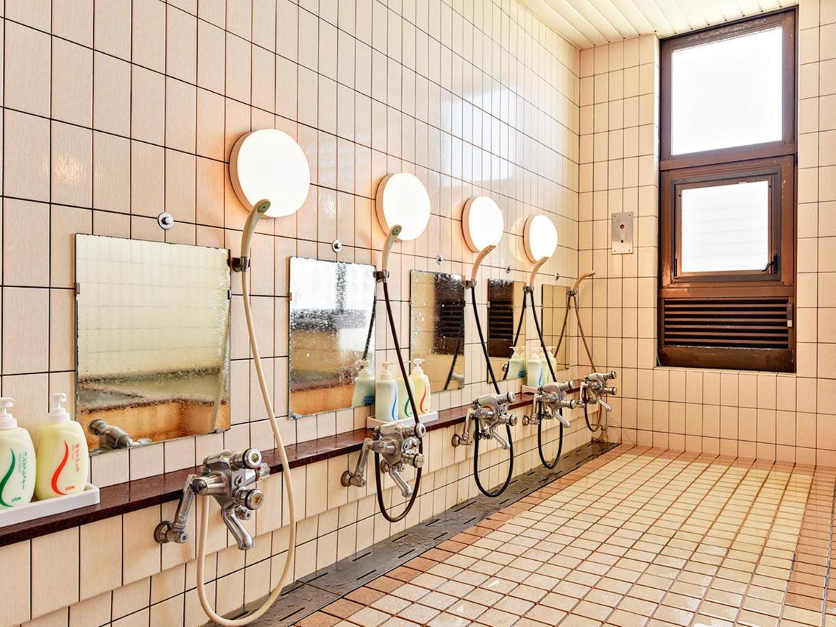 فندق Uchinadamachi Cycling Terminal المظهر الخارجي الصورة
