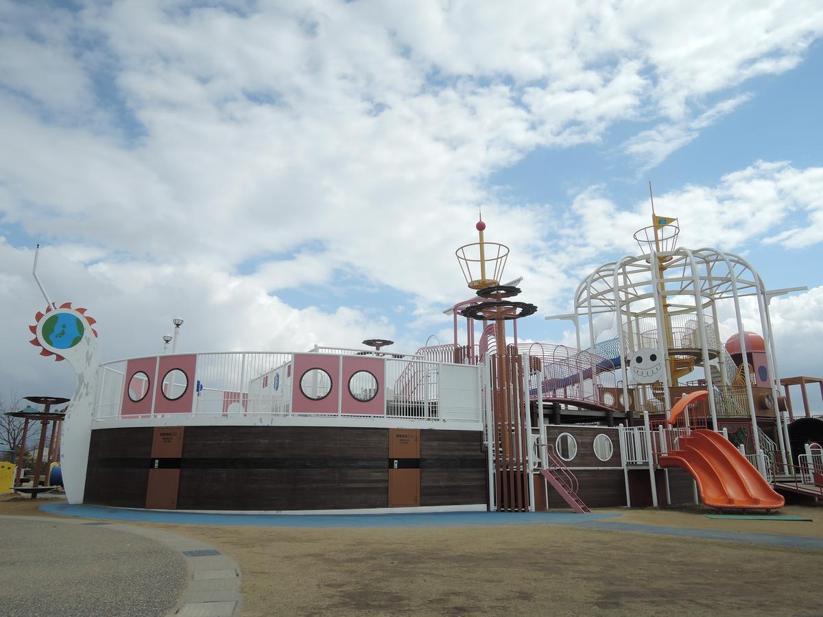 فندق Uchinadamachi Cycling Terminal المظهر الخارجي الصورة