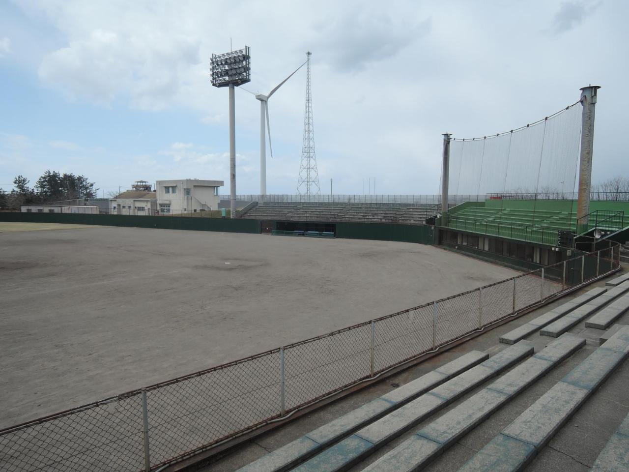 فندق Uchinadamachi Cycling Terminal المظهر الخارجي الصورة